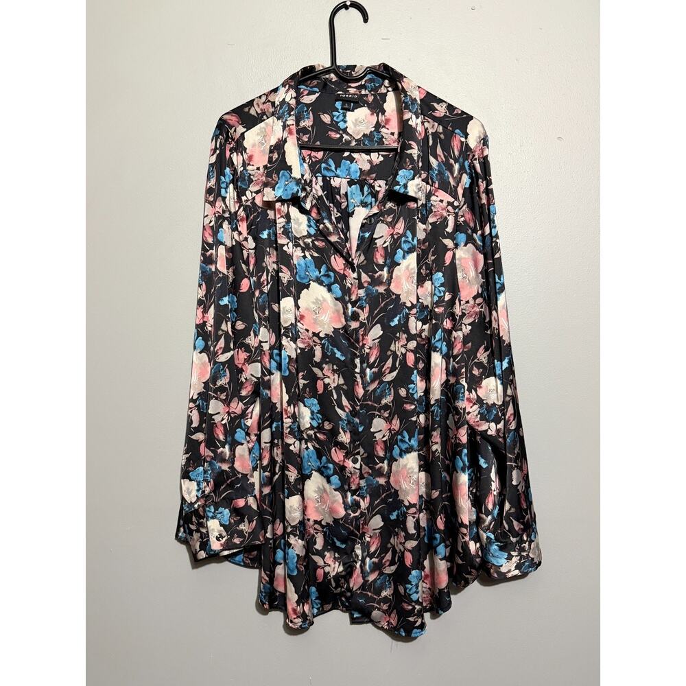 Torrid Womens Size 5 5X Floral Button Front Blouse Black Pink Blue Plus Size